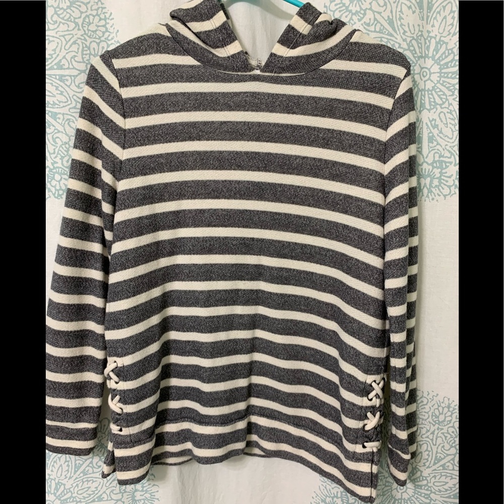 Old navy side stitch hoodie sweater. Girls xl